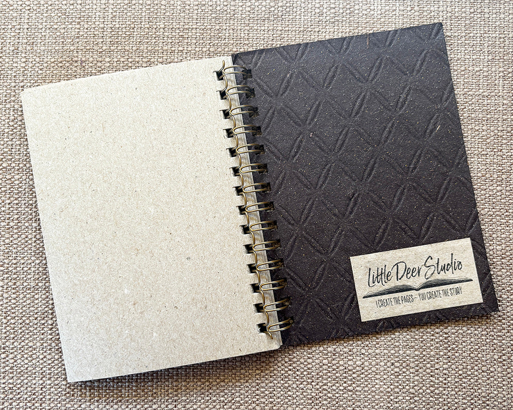 Small embossed notebook - Chocolate