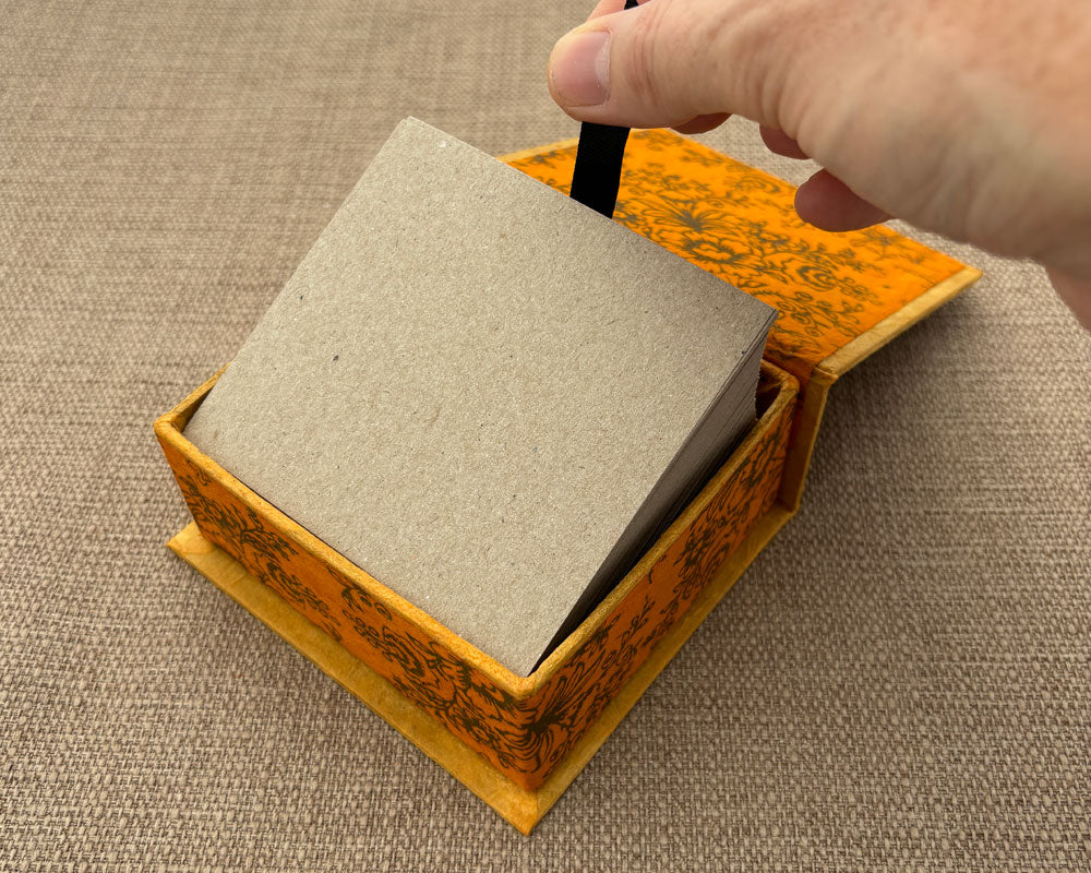 Notebox - Yellow Floral