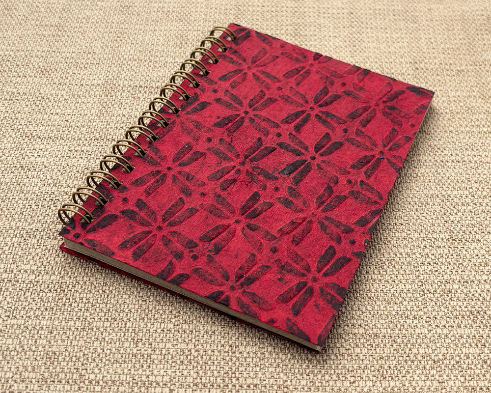 Small embossed notebook - Burgundy