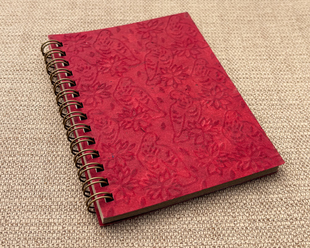 Small embossed notebook - Burgundy