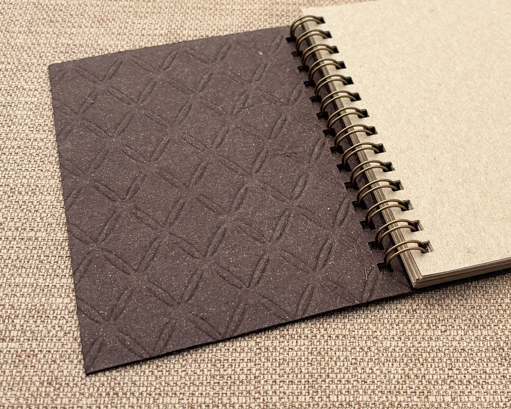 Small embossed notebook - Chocolate