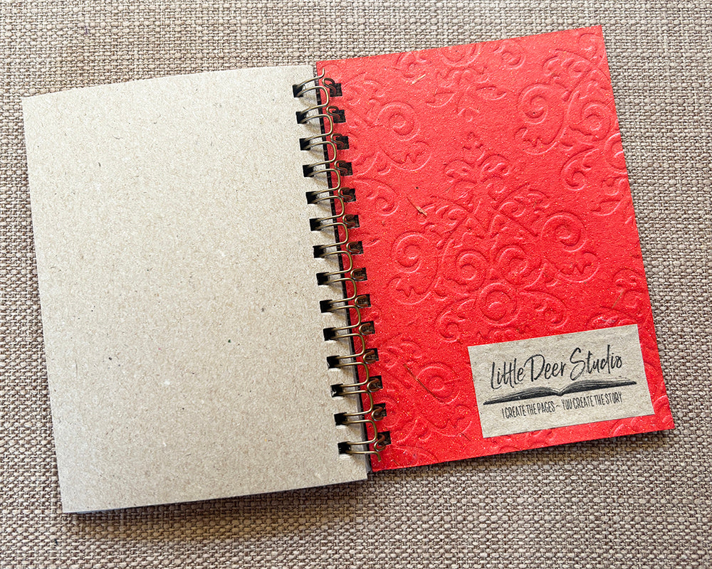 Small embossed notebook - Red