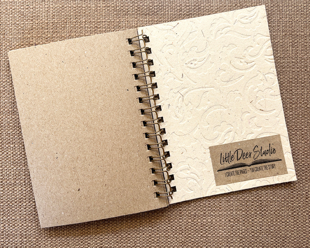 Small embossed notebook -  White