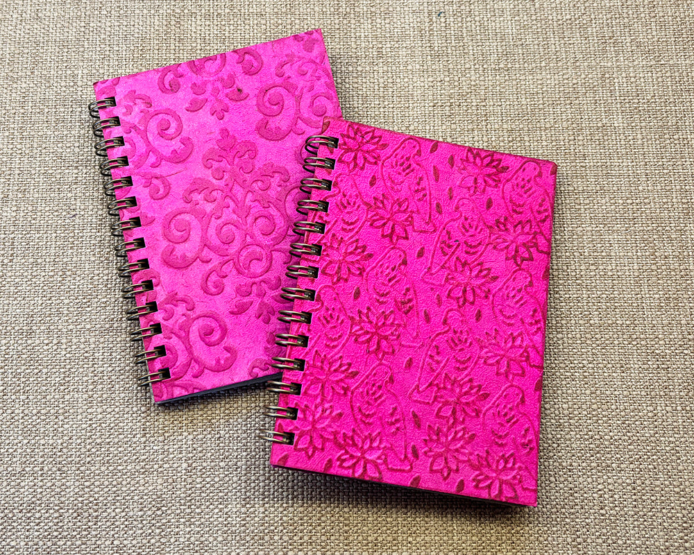 Small embossed notebook - Bright Pink
