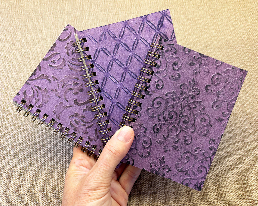 Small embossed notebook - Lavender
