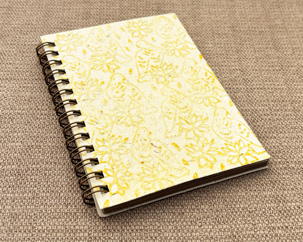 Small embossed notebook - Lemon