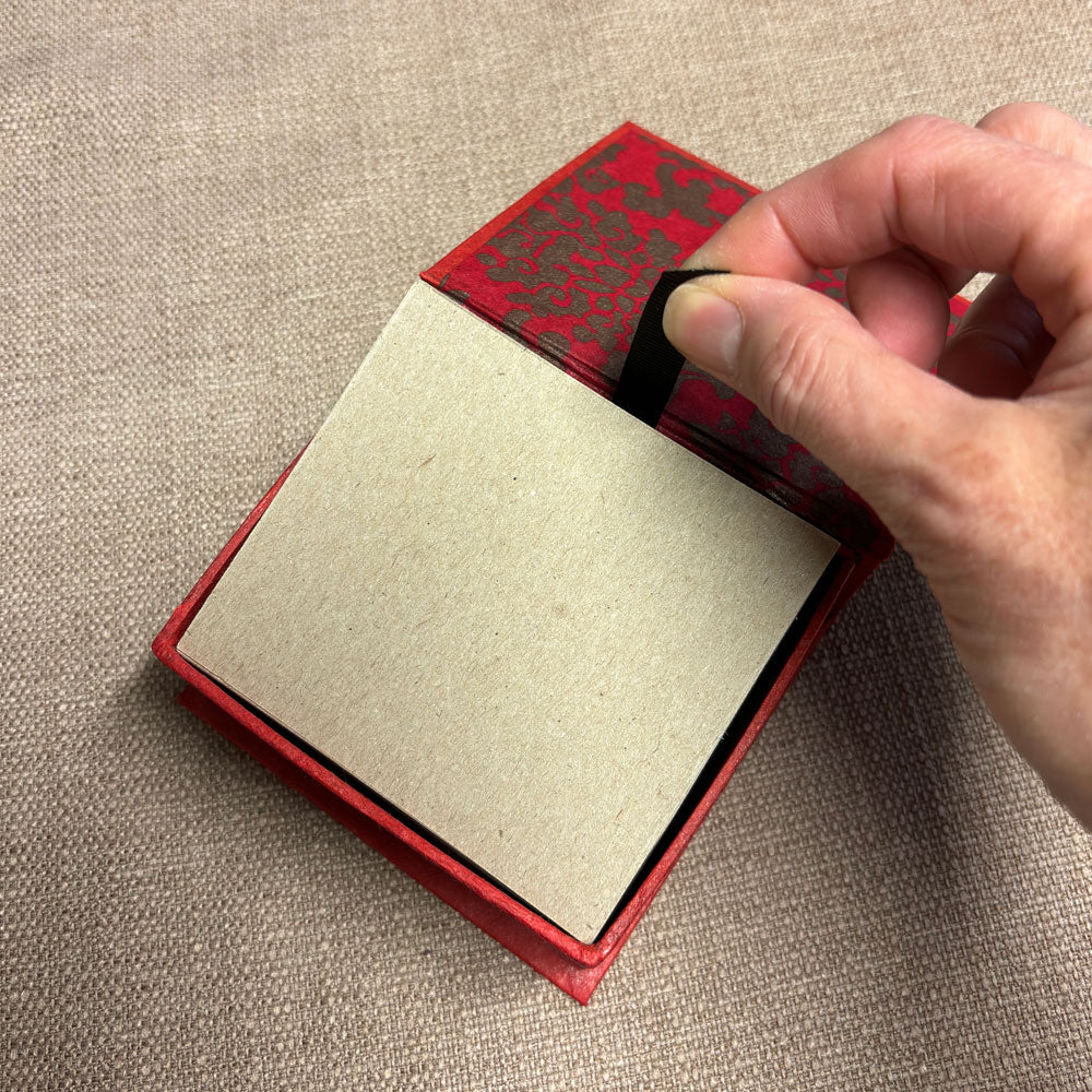 Notebox - Red Royale