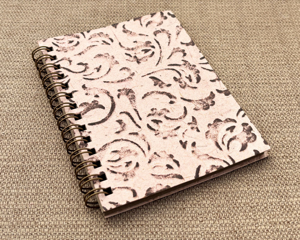 Small embossed notebook - Pale Pink