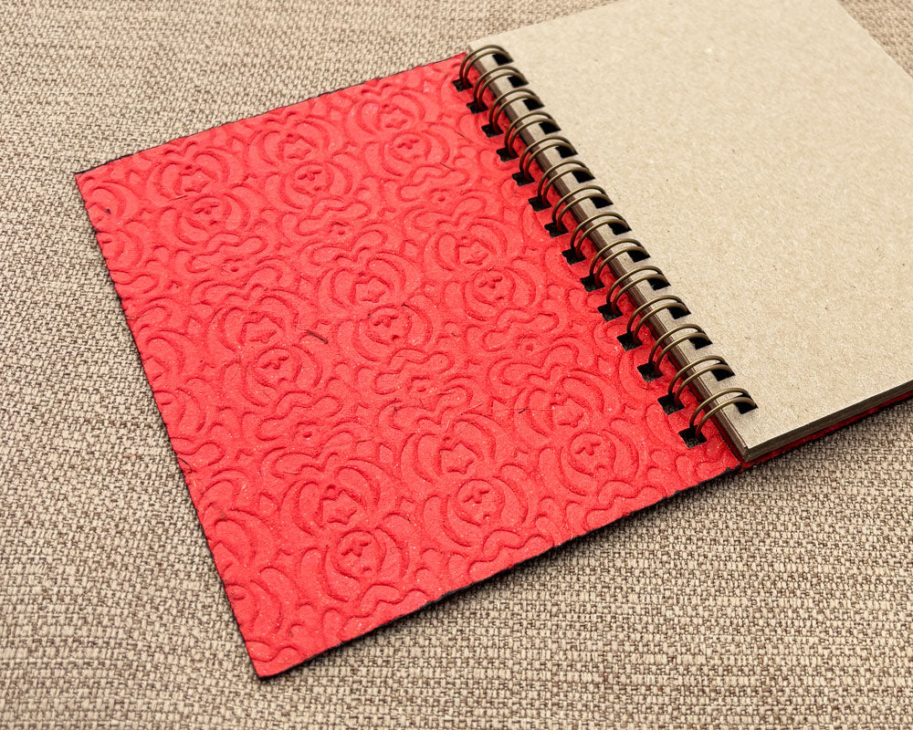 Small embossed notebook - Red