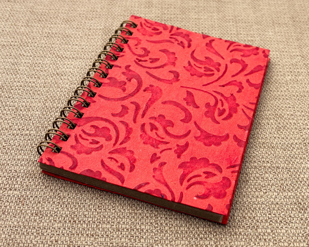 Small embossed notebook - Red