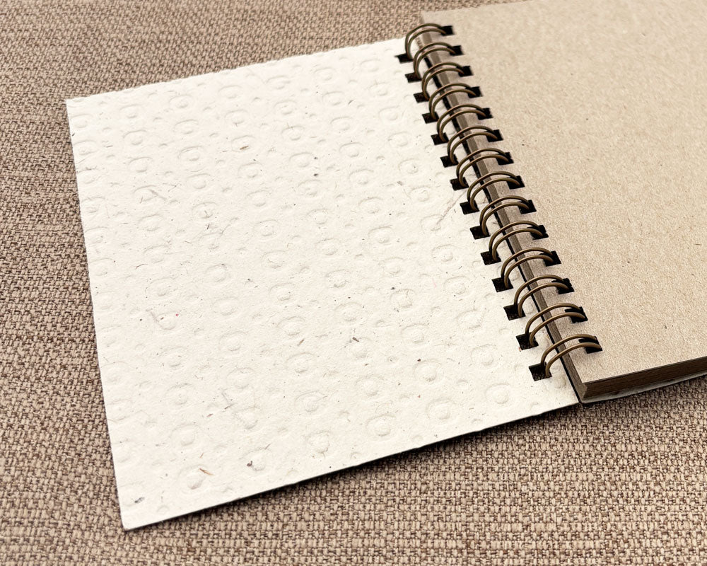 Small embossed notebook -  White