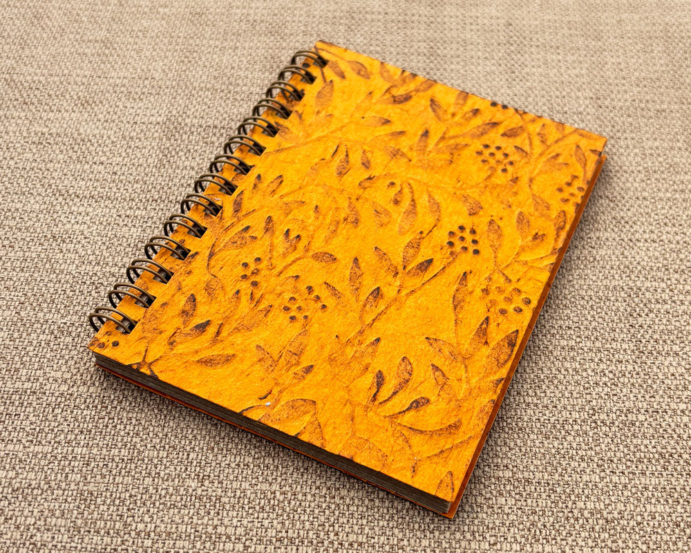 Small embossed notebook - Golden Yellow